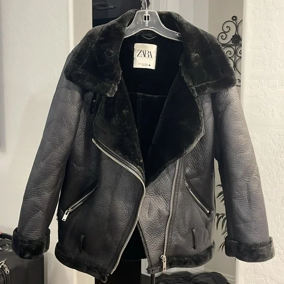 ZARA DOUBLE-FACED JACKET Moto Style Front zip pockets. metal buckles. - Picture 5 of 16